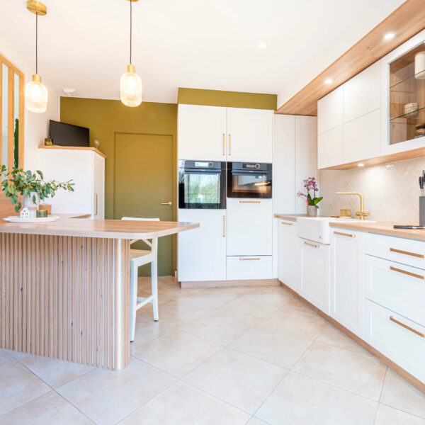 http://cuisine%20blanche%20sur%20mesure
